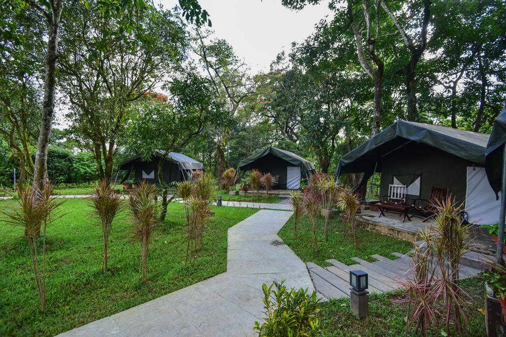 Monica Garden Bungalow Vālpārai Bagian luar foto